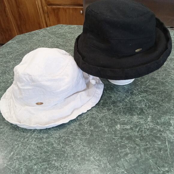 Scala Accessories - Scala Bucket Hats One Size White Black Sun Hat Beach Travel Drawstring Packable